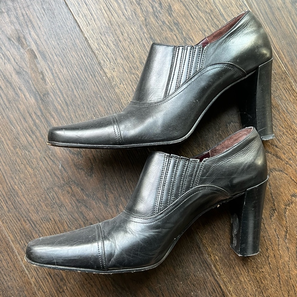Coach Women Black Leather Oxfords hybrid ankle boot/heels